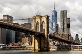 Elegancia brooklynského mosta vo svetle dňa