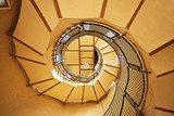 Svetlo a geometriu v tanečnej symfónii